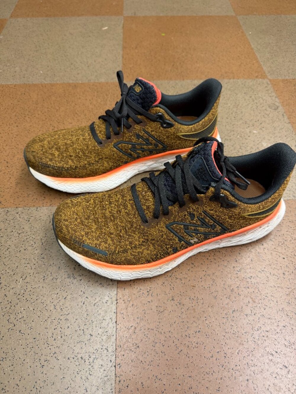 New Balance Men's Fresh Foam X 1080 V12 Brown Orange - Size 9 Men